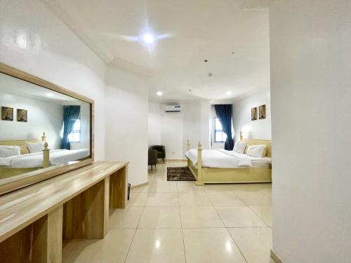 35fda730-4fbe-4506-8904-e2de9281c372